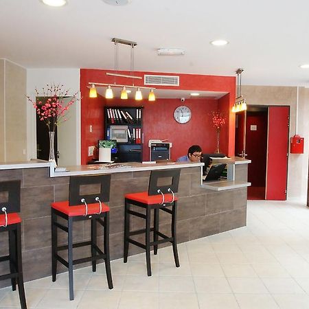 Hotel Paris Pacific Paris-Villejuif- Pres Du Metro L'Hay Les Roses Ligne 14 - Direct Paris-Aeroport Orly Et Institut Gustave Roussi Interior foto