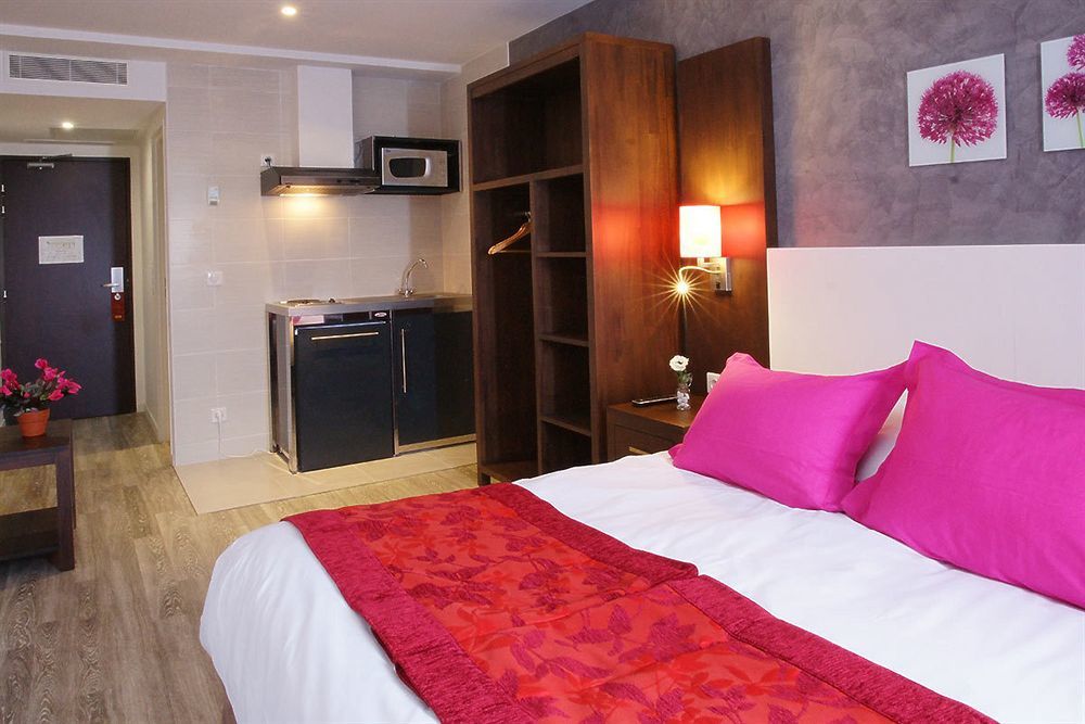 Hotel Paris Pacific Paris-Villejuif- Pres Du Metro L'Hay Les Roses Ligne 14 - Direct Paris-Aeroport Orly Et Institut Gustave Roussi Ruang foto